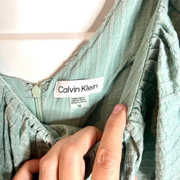 Calvin Klein Pistachio Green Textured Ruffle Fit & Flare Sundress V-Neck Size 14 - Picture 4 of 6